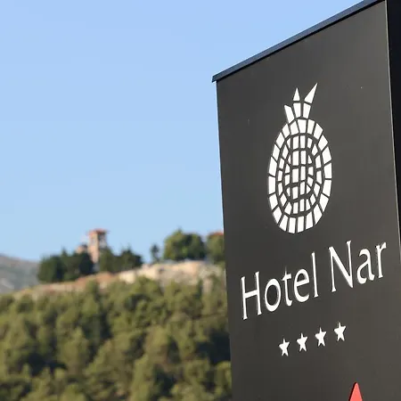 Nar Otel Trebin