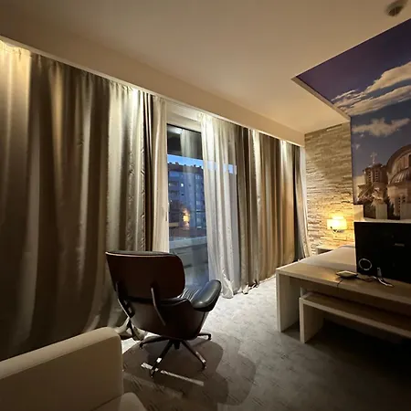 Otel Nar Trebin